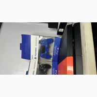 Ps4 Special Edition With 2 Pads and 10 Games