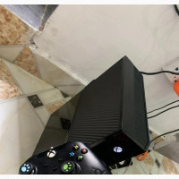 Xbox One With 8 Offline Games and One Wired Pad