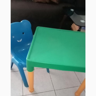 Graco Kids Table and Chair Set