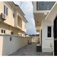 4bdrm Duplex in Clusterone Estate, Lekki for rent