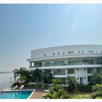 4bdrm Duplex in Banana Island for rent