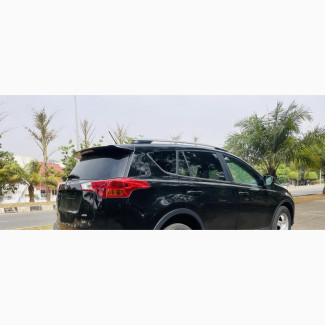 Toyota RAV4 LE 4dr SUV (2.5L 4cyl 6A) 2014 Black
