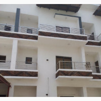 5bdrm Townhouse/Terrace in Mabushi for sale