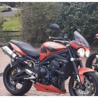 Triumph Street Triple 2010 Red