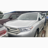 Toyota Highlander 3.5L 4WD 2013 Silver