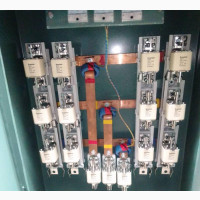 800s Feeder Pillar