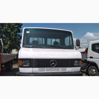 2 White Mercedes Benz 711 Turbo Engine Very Clean Sound