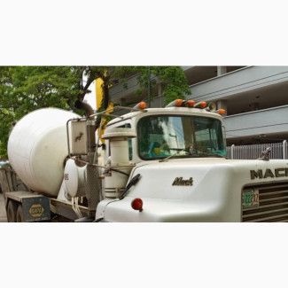 1985 Mack DM690S Mixer Truck for Sale