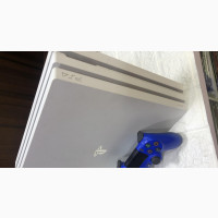 PS4 Pro Plus 1 Controller and Games Available Now