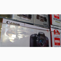 Canon EOS 800D