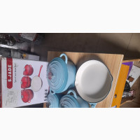 S. Jade Cast Iron Set
