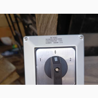 32 3pole 102 Switch (Change Over Switch)