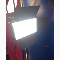 Lights for Your Make Up and Video Shoots Get Powerline
