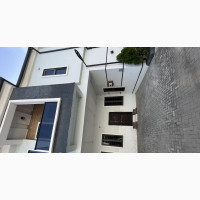 4bdrm Duplex in Lekki Expressway for rent