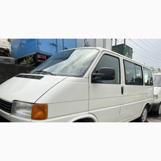 Volkswagen Transporter 2003 White