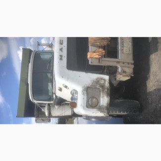 24 Valve Manual Mack Tipper
