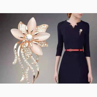 Fancy Brooches for Cloth