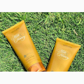Milk and Honey Smoothing Sugar Body Scrub