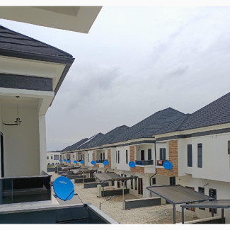 4bdrm Duplex in Secured Estate, Lekki Phase 2 for sale