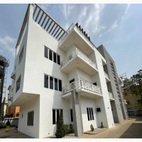 1 and 2 Bedroom Shortlet Apartment With Spacious Living Room