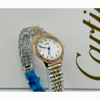 Cartier Chain Wristwatch - Stylish and Elegant