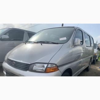 Toyota HiAce 2004 Silver