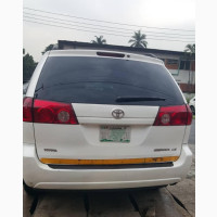 Toyota Sienna LE AWD 2008 White