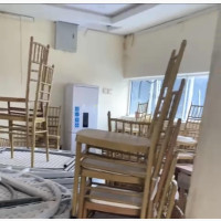 Gold Chiavari Chairs and 10 Seat Round Tables