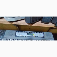 Yamaha Ez-200 Portable Keyboard