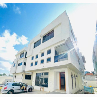 5bdrm Duplex in Bourdilon Estate, Ikoyi for Sale