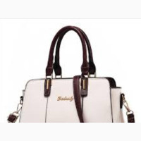 I Have Good Female Quality and Latest Designer#039;s Bag
