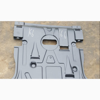 Engine Undercover Dust Protector Ml350 166