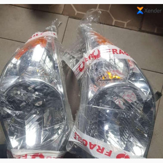 Pontiac Vibe 2005 Head L - Quality Auto Parts
