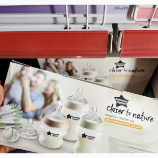 Tommee Tippee Newborn Starter Feeding Bottle Set