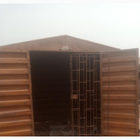 Container 8x8 Feet - Neat and Durable