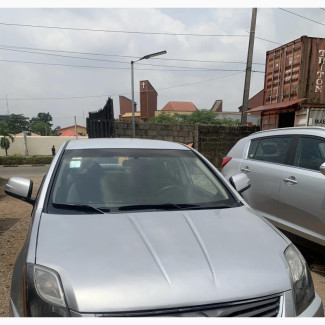Nissan Sentra 2010 Silver