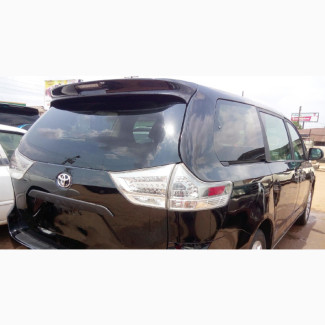 Toyota Sienna 2012 Black