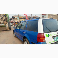 Volkswagen Golf 2004 Blue