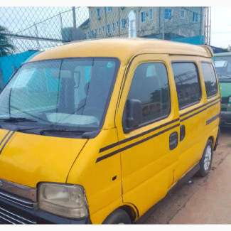 Suzuki APV Pan Vanel 2018 Yellow