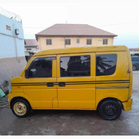 Suzuki Every 2010 Yellow
