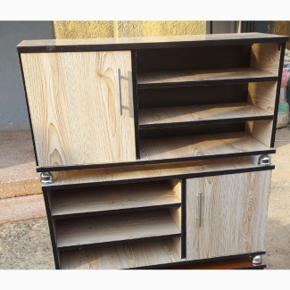 Glossy Top TV Stand for a Modern Living Room