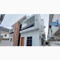 Newly built 4bdrm Duplex in Chevron for rent