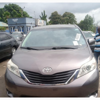Toyota Sienna LE 7 Passenger 2011 Brown