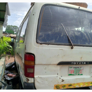 Toyota Grand HiAce 1992 White