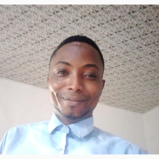 Experienced Usher Available for Full-Time Job