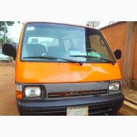 Toyota HiAce 2002 Orange