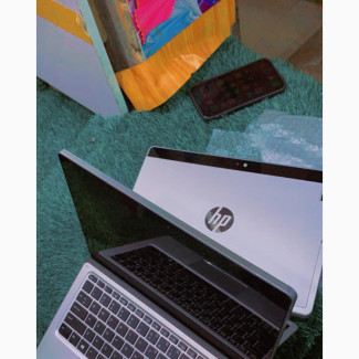 Laptop HP Elite X2 1012 8GB Intel Core M SSD 256GB