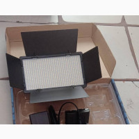 Led 600 With Batteries And Charger
