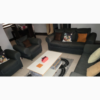 Full Set of Couch With Centre Table and Centre Rug Inclusive