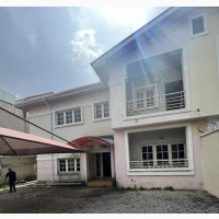 5bdrm Duplex in Maitama for rent